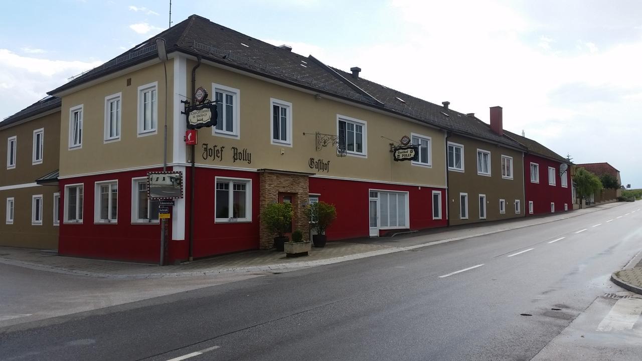 Haunoldstein Gasthof Polly מראה חיצוני תמונה